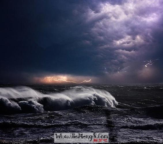 梦见暴风雨是什么意思 做梦梦到暴风雨好不好 梦见暴风雨吹进家里了