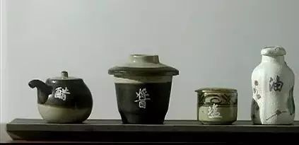 柴米油盐酱醋茶古诗(柴米油盐酱醋茶还有诗和远方)